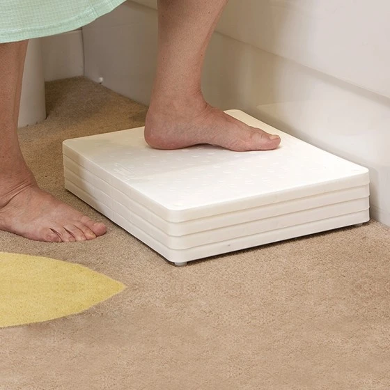 Marchepied De Baignoire Ajustable 2 Marchepied De Baignoire Ajustable – Image 2